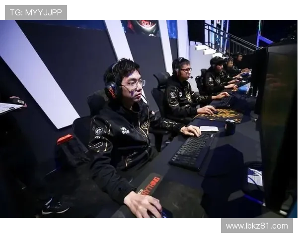 RNG战队以93分稳居精英赛积分榜首位展现强劲实力