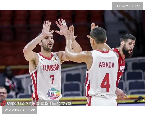 南京篮球队在世界杯积分榜上以67分稳居首位展现强大实力