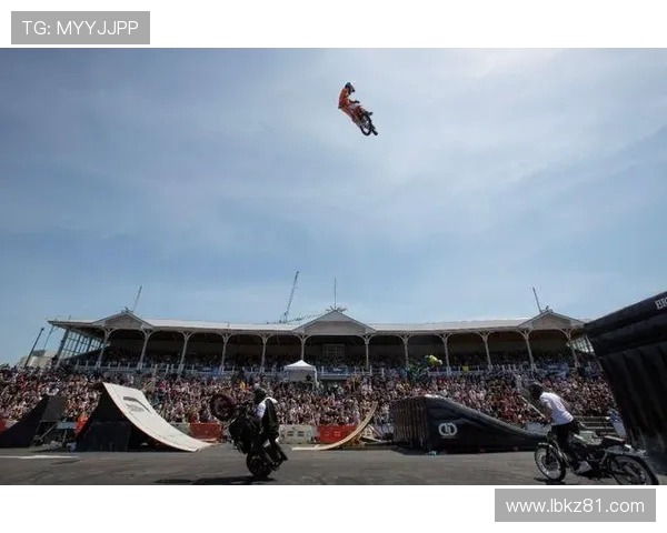 杭州极限运动队在世界街舞大赛中的默契配合与精彩表现分析