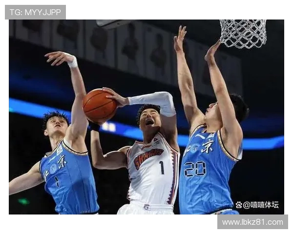 2019年广东队与新疆队精彩对决全场回放重温篮球盛宴