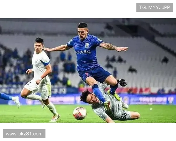 上海绿地申花迎战贵州队全力争胜力争积分榜上升