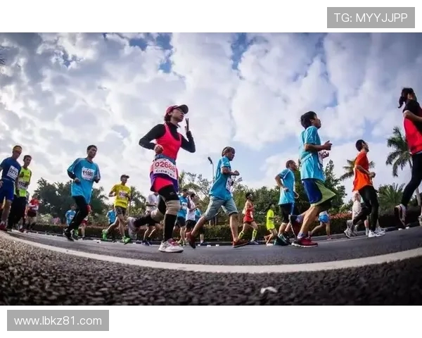 城市马拉松特别报道：成都极限运动队挑战自我追逐梦想的奋斗历程