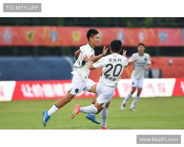 成都乒乓球队强势领跑联赛积分榜以100分领先其他队伍展现实力